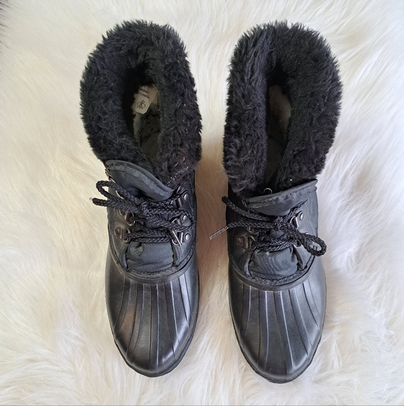 Sorel Canadian snow boots - Picture 2 of 14